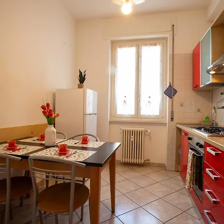 Ilaria House - 10 Min Dal Centro Di 科莫