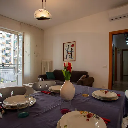 Ilaria House - 10 Min Dal Centro Di 公寓 科莫
