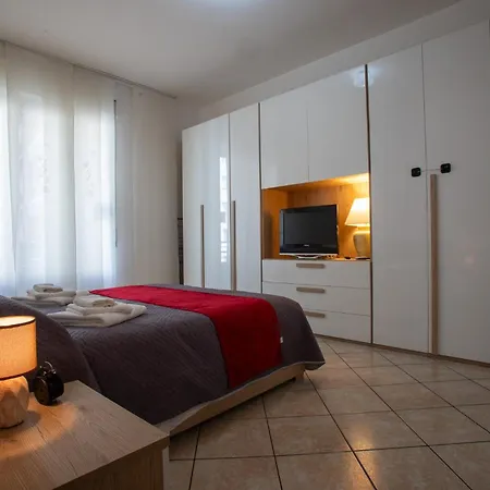 Appartement Ilaria House *