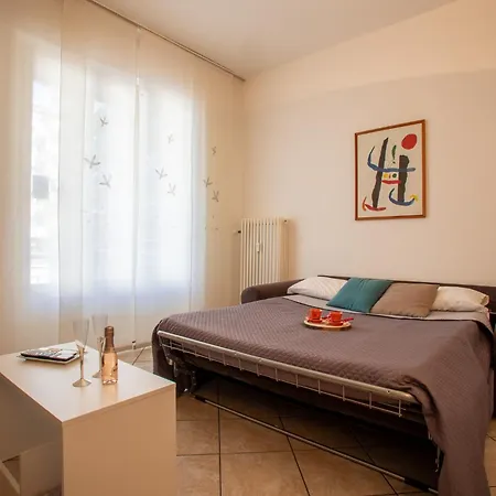 公寓 Ilaria House - 10 Min Dal Centro Di