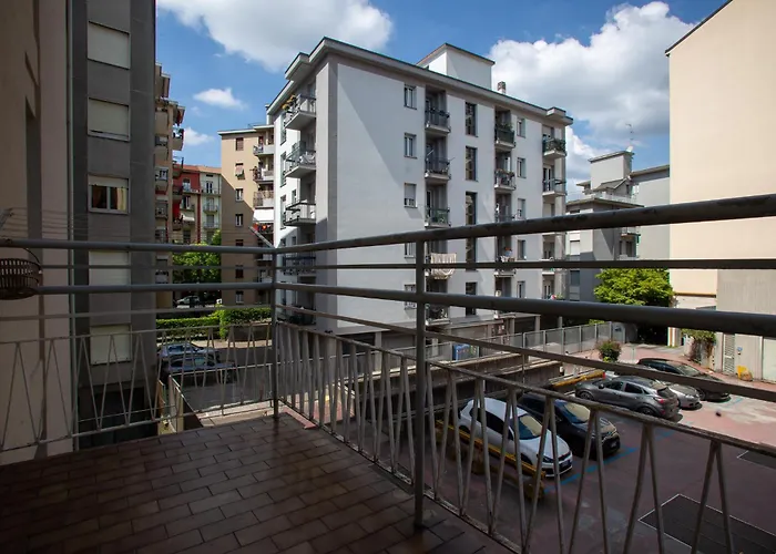 Ilaria House - 10 Min Dal Centro Di 코모