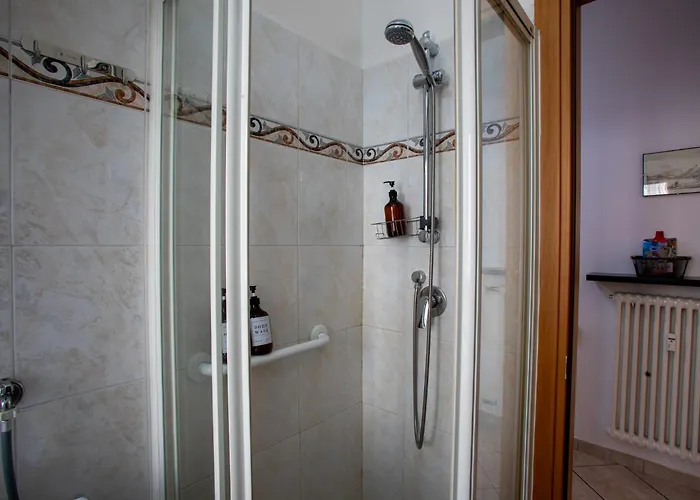 Ilaria House - 10 Min Dal Centro Di * 코모